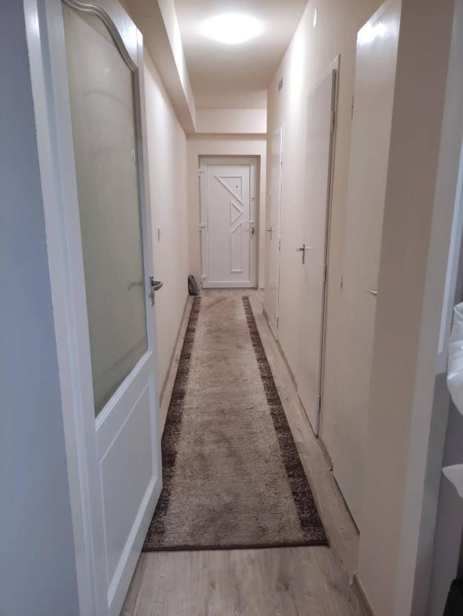 Sára Apartman Nyíregyháza Kültér fotó