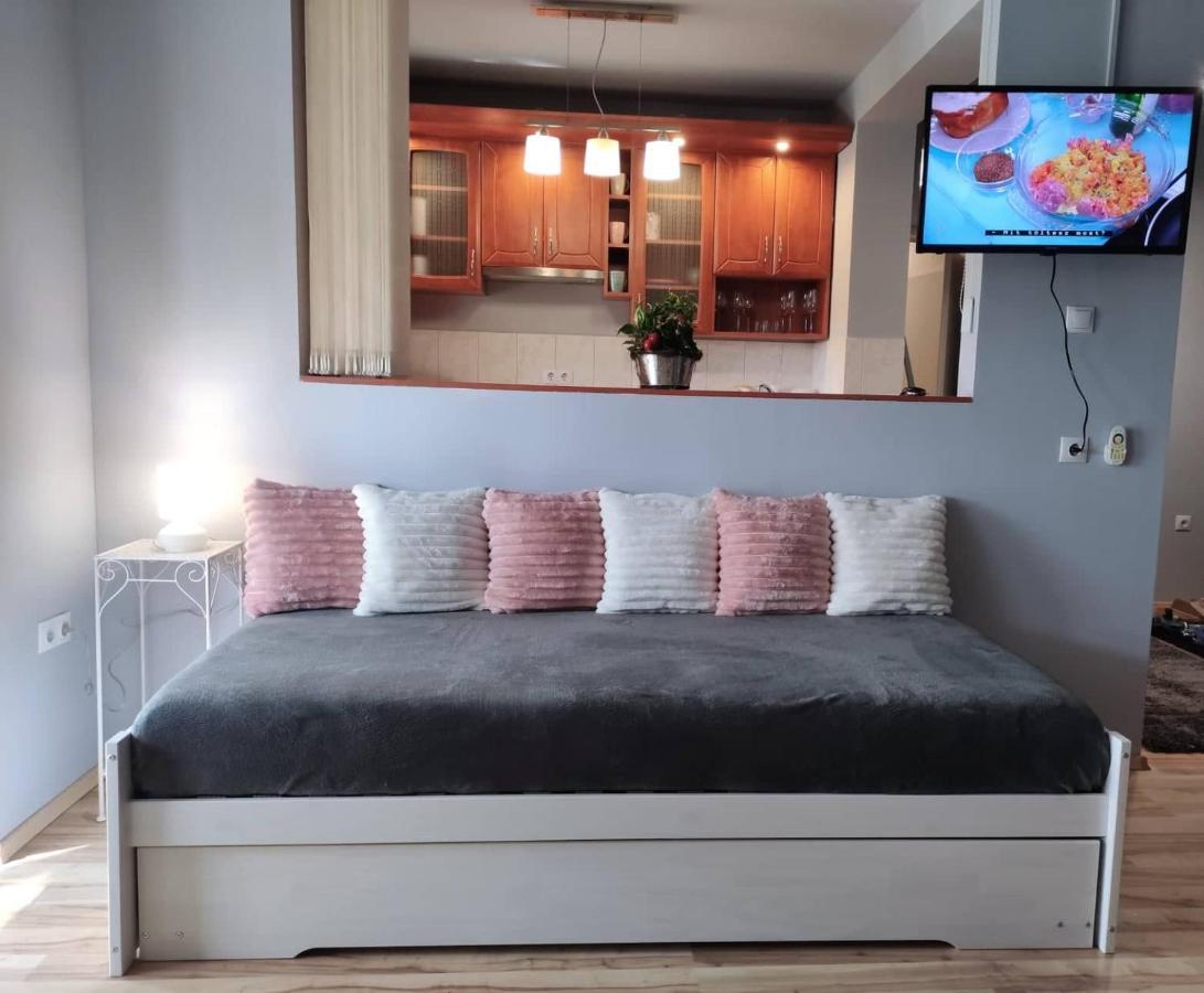 Sára Apartman Nyíregyháza Kültér fotó