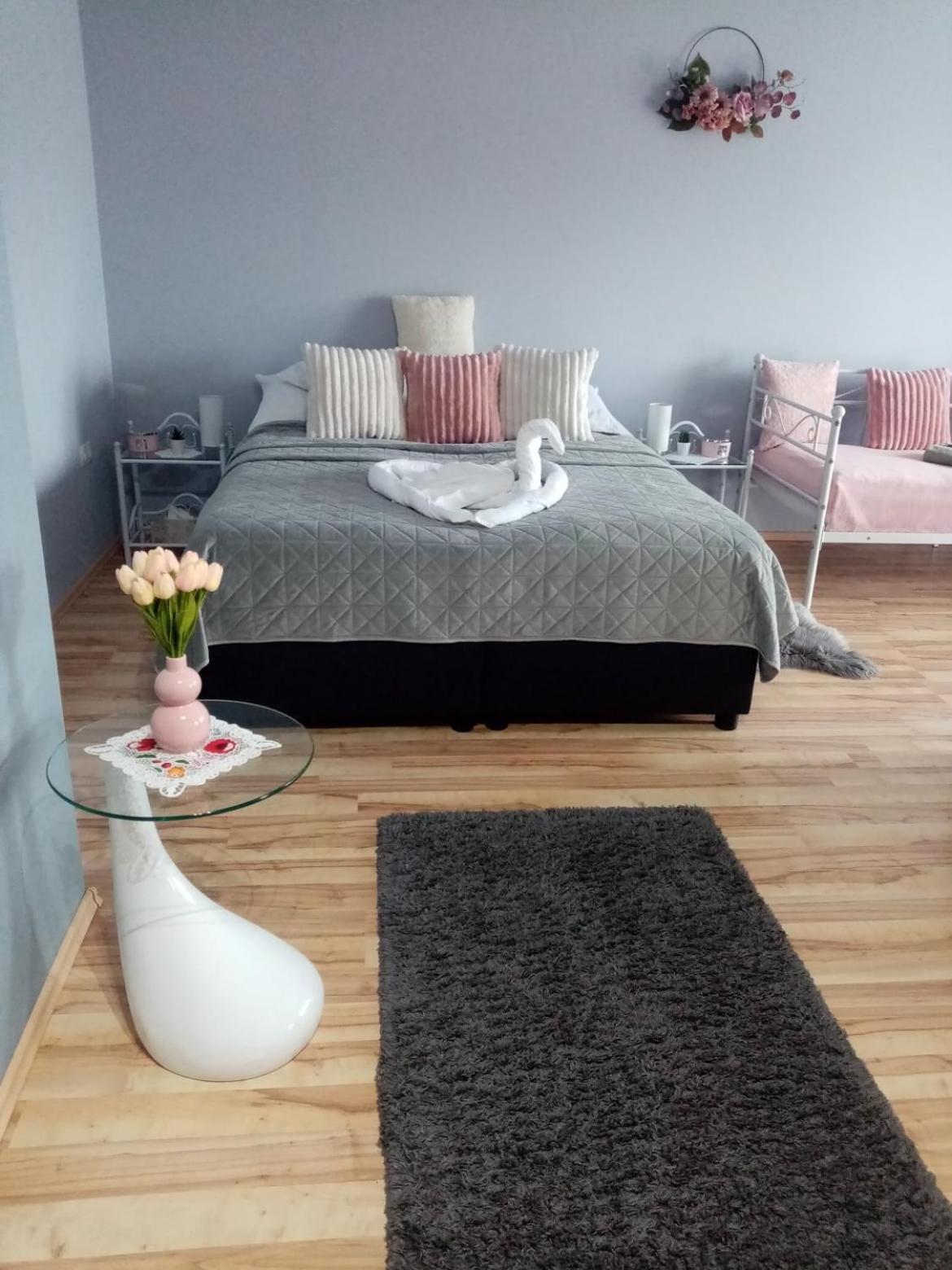 Sára Apartman Nyíregyháza Kültér fotó